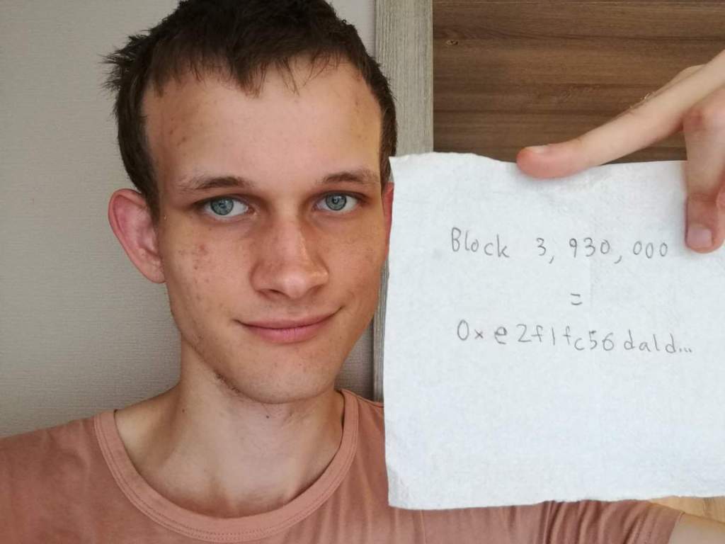 Imagem da matéria: Vitalik Usa Blockchain da Ethereum Para Provar Que Está Vivo
