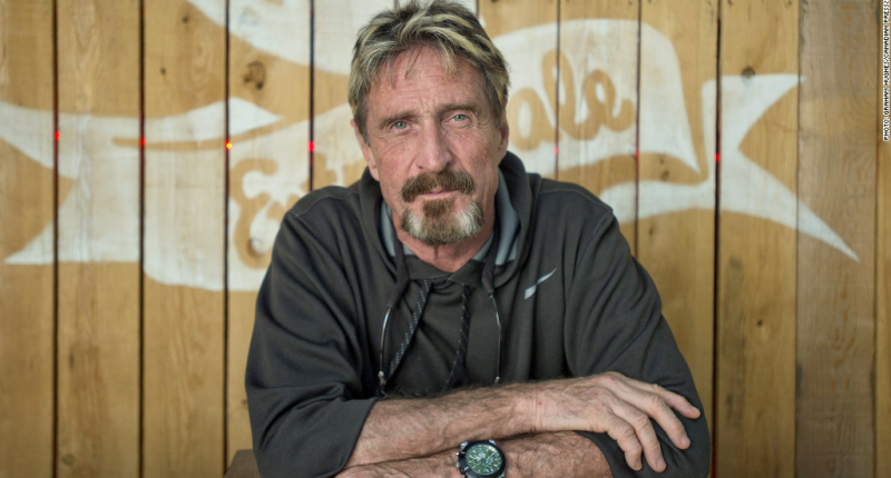 Imagem da matéria: John McAfee estava falido quando morreu, diz biógrafo