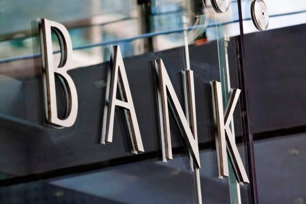 Imagem da matéria: Bank of America e JPMorgan Banem Compra de Bitcoin com Cartão de Crédito