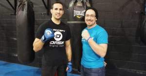Imagem da matéria: Dash Patrocina Lutador de MMA