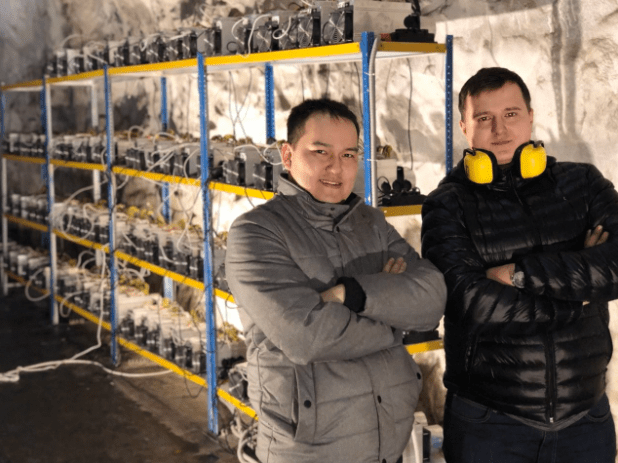 Imagem da matéria: Ice Rock Mining - Mineração de Bitcoin em um Bunker Secreto Construído pela URSS
