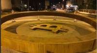 Imagem da matéria: Eslovênia Inaugura Primeiro Monumento Público em Homenagem ao Bitcoin