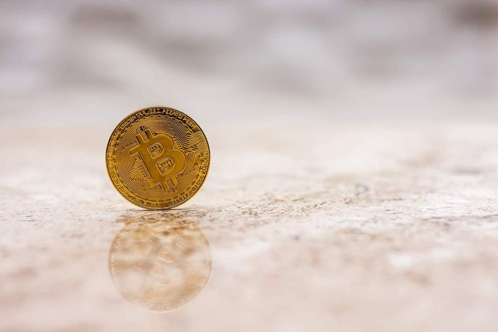 Imagem da matéria: Fundos de Investimento em Bitcoin Perdem 30% do Valor em Março