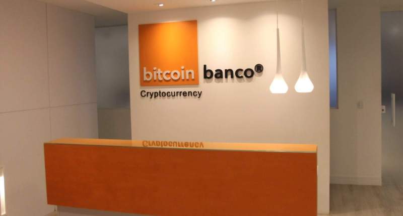 Imagem da matéria: Sob pena de multa, Justiça dá 24 horas para Bitcoin Banco liberar saque de cliente