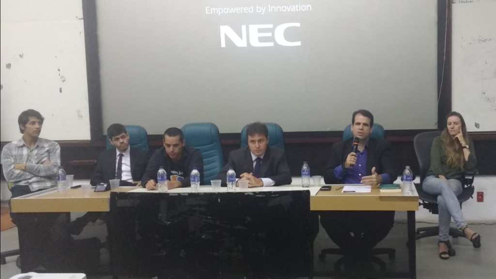 Imagem da matéria: “Criptoeconomia é maior que o Bitcoin”, diz Deputado Federal que Quer Regular Criptomoedas