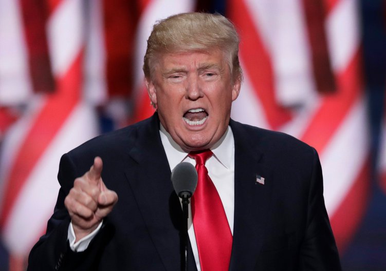 Imagem da matéria: Trump elogia criptomoedas: "Ganho dinheiro e me divirto"