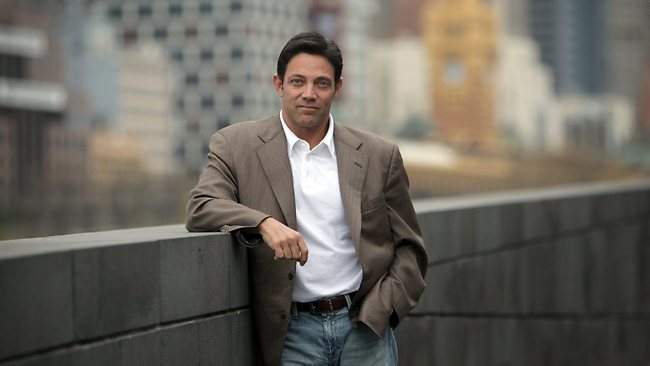 Imagem da matéria: Investidores de Bitcoin sofreram lavagem cerebral, diz 'Lobo de Wall Street'