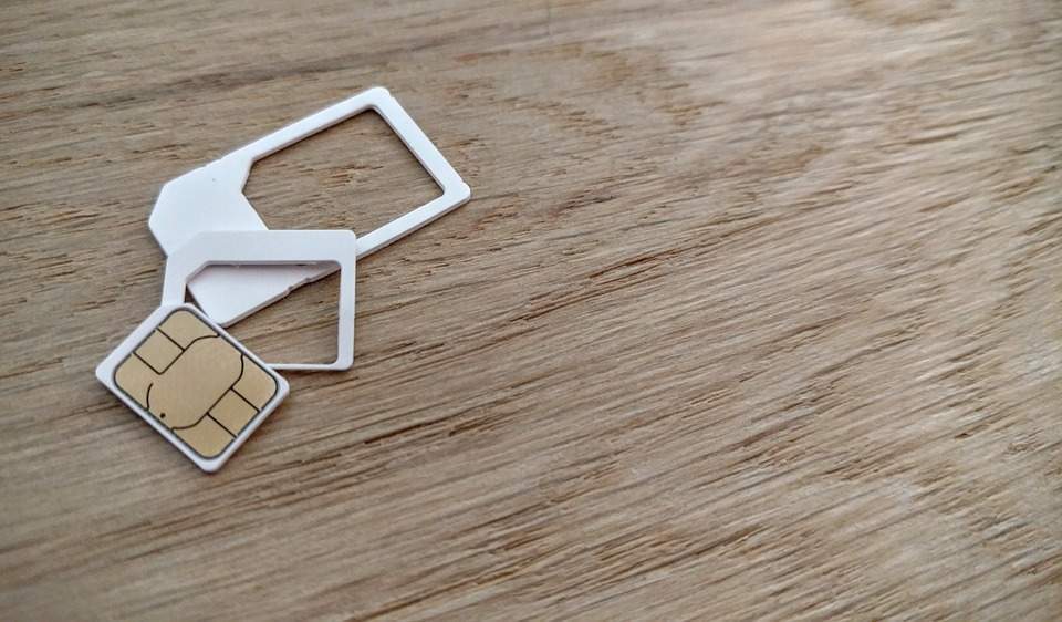 Imagem da matéria: Investidor perde criptomoedas em fraude no celular e processa empresa de telefonia