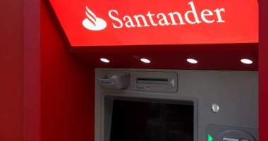 Imagem da matéria: Santander lança serviço de envio de dinheiro que usa blockchain apenas para marketing