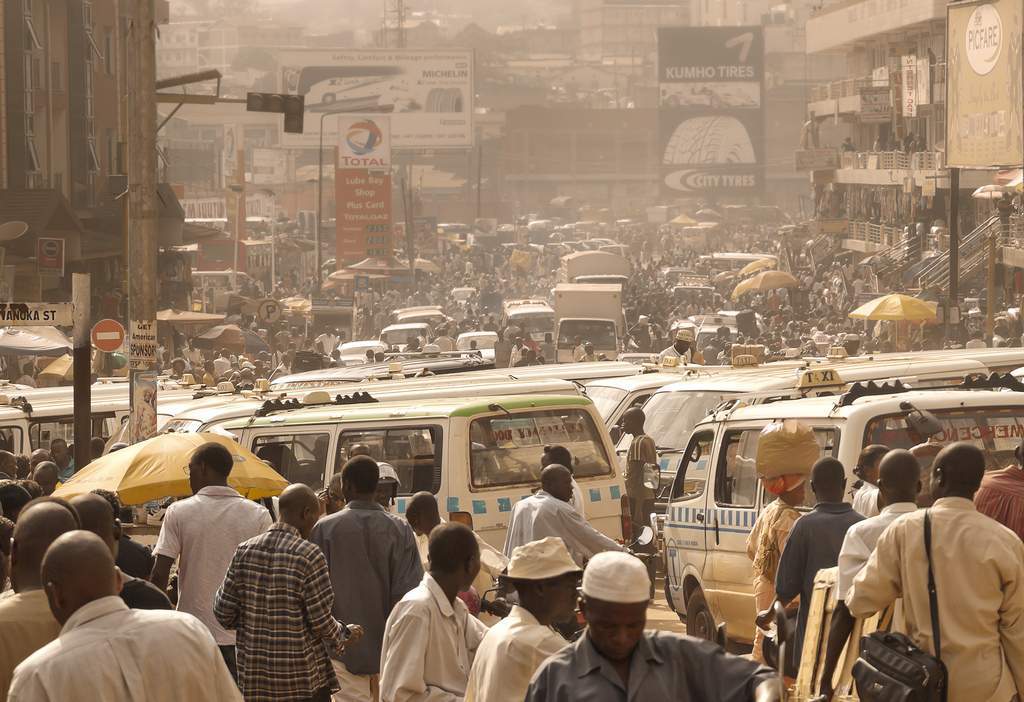 Imagem da matéria: Binance registra 40.000 novos usuários após estreia em Uganda; Bitcoin e ethereum já podem ser negociados