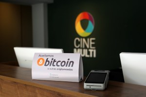 Imagem da matéria: Cinema de Florianópolis passa a aceitar bitcoin e criptomoedas