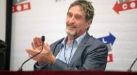 Imagem da matéria: John McAfee é indiciado por fraude e acusações de lavagem de dinheiro