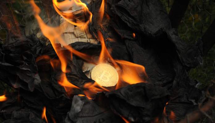 Imagem da matéria: Com promessa de 100% de lucro em Bitcoin, AWS Mining deixa de pagar investidores