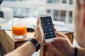 Imagem da matéria: Negocie o Slack no dia do IPO com 1:50 de alavancagem e receba em até 22 moedas