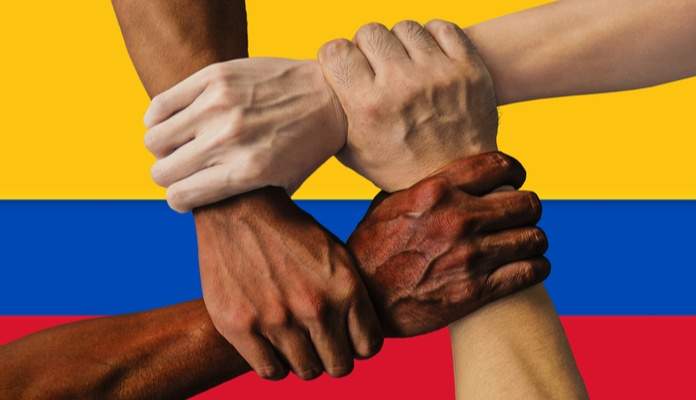 Imagem da matéria: Empresa troca Bitcoin para refugiados da Venezuela que entram na Colômbia