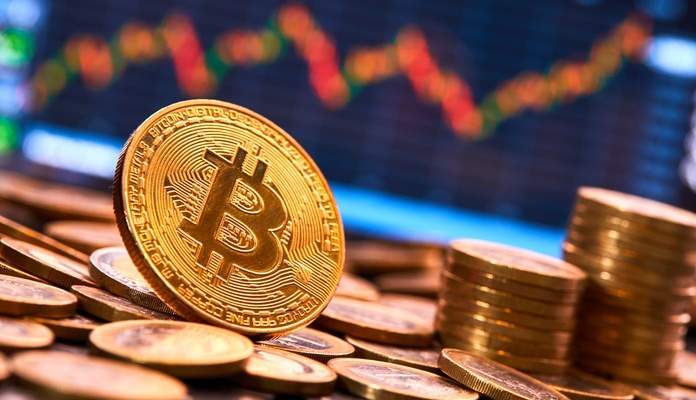 Imagem da matéria: Bitcoin pode alcançar US$ 50.000 em 2021, dizem analistas da Bloomberg