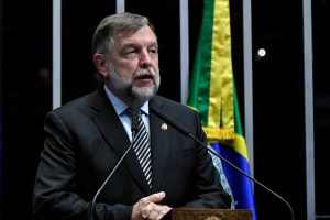 Imagem da matéria: "É preciso regular as corretoras brasileiras de criptomoedas e proteger os clientes", diz senador