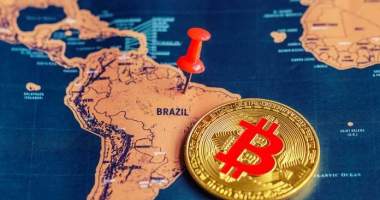 Imagem da matéria: Polícia Federal multa estrangeiro que veio ao Brasil trabalhar com criptomoedas e diz que foi enganado