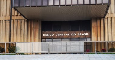 Imagem da matéria: BC define quando o banco poderá te cobrar para fazer um PIX