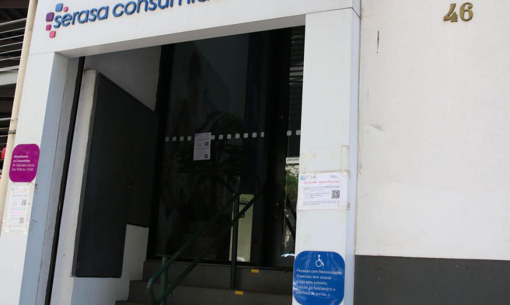 Imagem da matéria: Feirão do Serasa limpa nome por apenas R$ 50