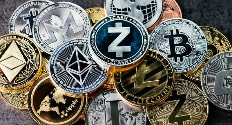 Imagem da matéria: Criptomoedas disparam até 20% após estabilização do bitcoin nos US$ 27 mil