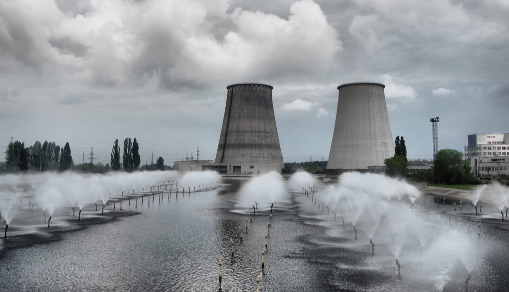Imagem da matéria: Mineradores de Bitcoin recorrem a energia nuclear na busca por uma fonte de energia limpa