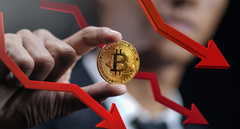 Imagem da matéria: Há um ano, o preço do bitcoin caia 50%, batia US$ 4 mil e o sonho parecia ter acabado