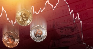 Imagem da matéria: Bitcoin desvaloriza 5% em sábado de queda; Ethereum também cai