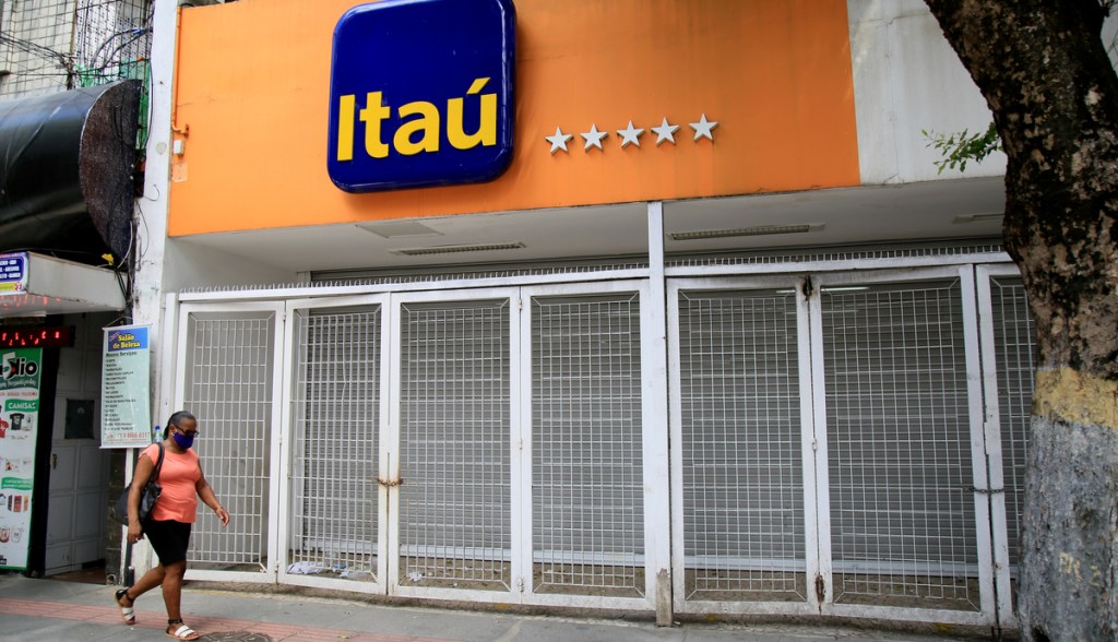 Imagem da matéria: Itaú quer fatia do mercado de criptomoedas após guerra com corretoras de bitcoin