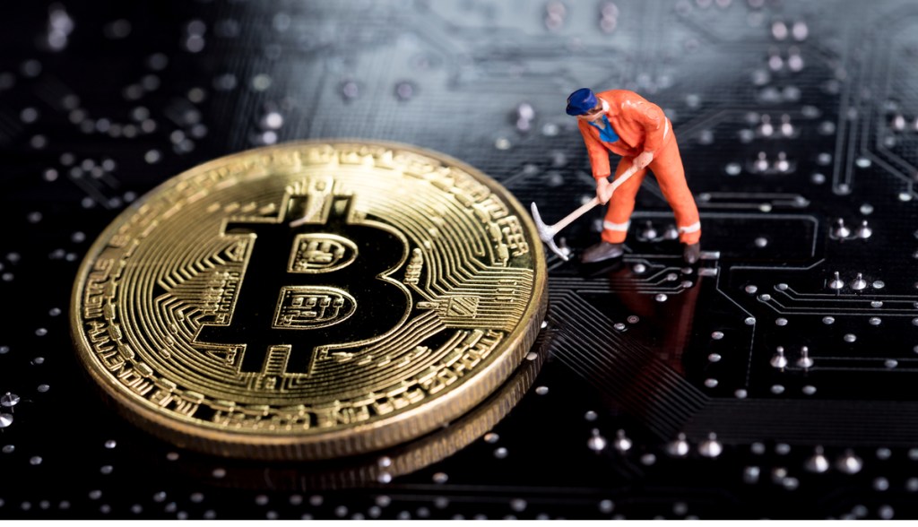Imagem da matéria: Polícia de Portugal acusa funcionário público de usar eletricidade em faculdade para minerar criptomoedas