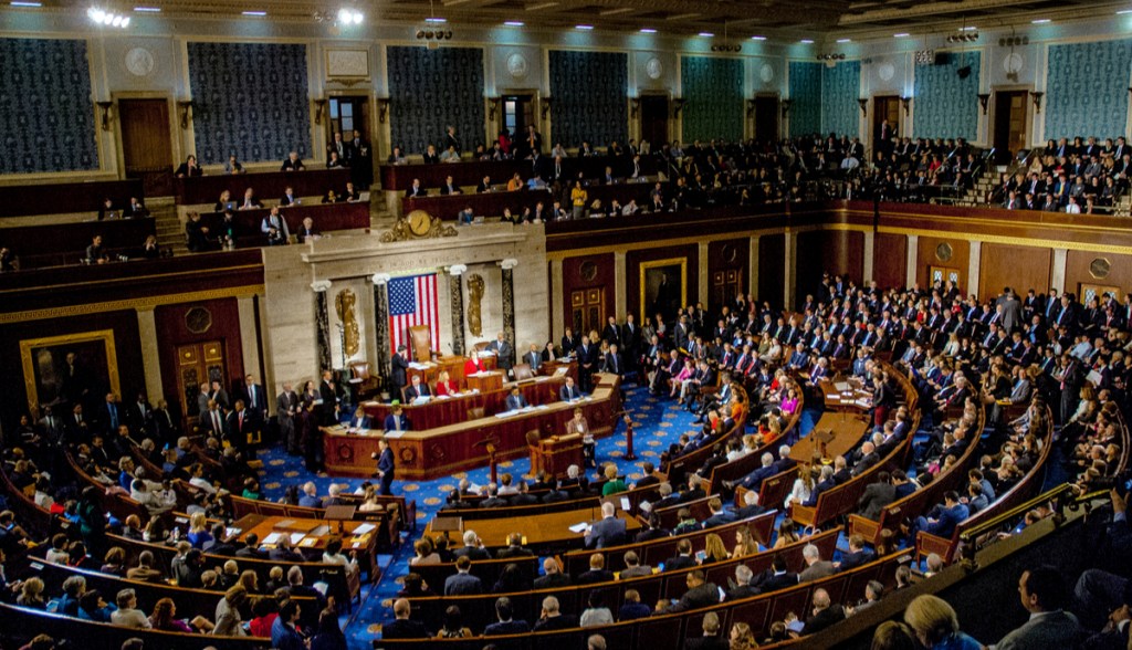 Imagem da matéria: Senado dos EUA vota a favor de emenda que ameaça o mercado de criptomoedas