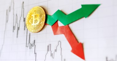 Imagem da matéria: Inflação, ETF, regulação: por que o Bitcoin não para de subir e o que esperar no futuro