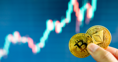 Imagem da matéria: Bitcoin (BTC) sobe 6% e volta aos US$ 66 mil; Ethereum (ETH) bate novo recorde de preço