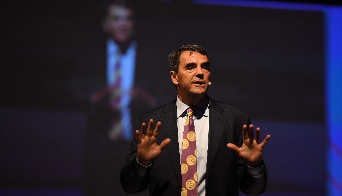 Imagem da matéria: Bilionário Tim Draper idealiza cenários que podem levar o Bitcoin a US$ 250 mil