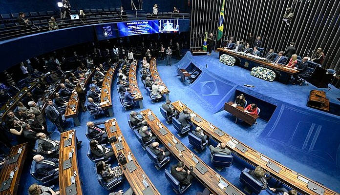 Imagem da matéria: Senadores convidam Binance, Mercado Bitcoin e Banco Central para debater regulação