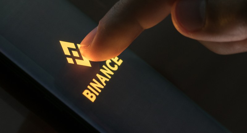 Imagem da matéria: Binance processa Capitual, mas perde ação que obrigava a empresa a manter os saques em reais na corretora