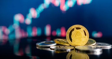 Imagem da matéria: Shiba Inu (SHIB) decola 16% com rumor de listagem e Bitcoin (BTC) se consolida em US$ 43 mil