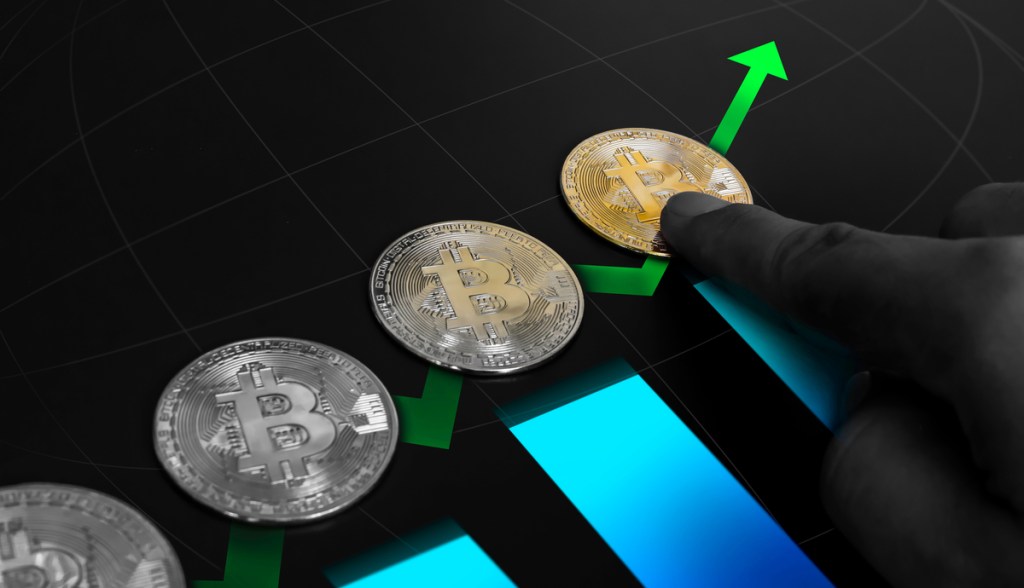 Imagem da matéria: Manhã cripto: Bitcoin (BTC) e Ethereum (ETH) avançam após notícia que Rússia pode aceitar cripto por petróleo