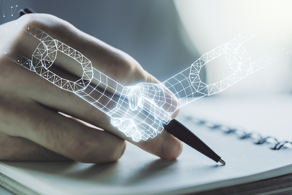 Imagem da matéria: Empresas lançam curso gratuito para formar  programadores de criptomoedas