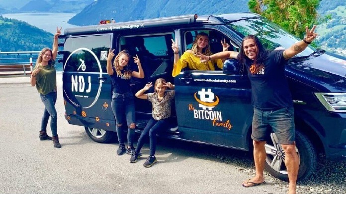 Imagem da matéria: Família Bitcoin se muda para Portugal para não pagar impostos sobre criptomoedas