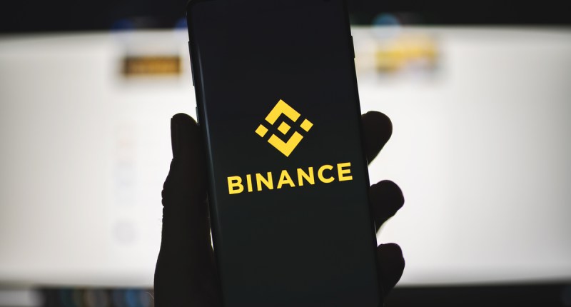 Imagem da matéria: Reuters diz que Binance compartilhou dados de usuários com inteligência russa; corretora nega