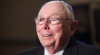 Imagem da matéria: Morre Charlie Munger, sócio de Warren Buffett que chamou Bitcoin de "veneno de rato"