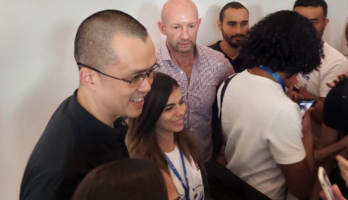 Imagem da matéria: Binance irá entrar oficialmente no Brasil, afirma CZ em evento no Rio