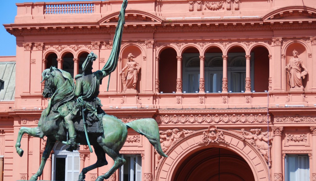 Imagem da matéria: Buenos Aires vai aceitar criptomoedas para pagamento de impostos, afirma prefeito