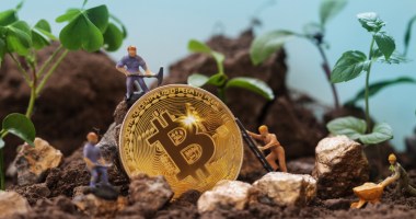 Imagem da matéria: Mineradores de Bitcoin enfrentam crise de identidade enquanto alguns visam IA