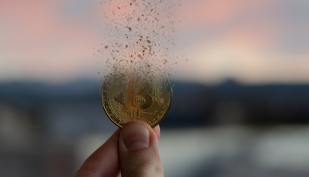Imagem da matéria: Negociações de criptomoedas desabam na Índia após imposto sobre ativos digitais