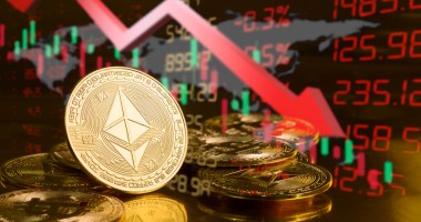 Imagem da matéria: Ethereum (ETH) recua após problema na Beacon Chain e perde 13% em uma semana