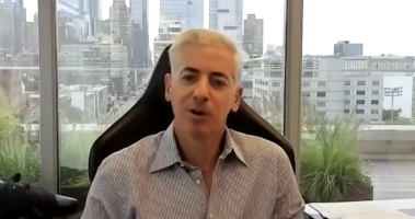 Imagem da matéria: Bilionário Bill Ackman chama Terra de “esquema de pirâmide versão cripto”