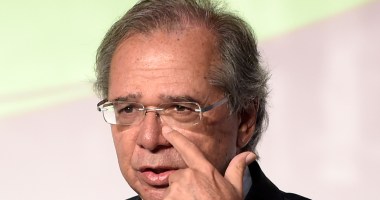 Imagem da matéria: Paulo Guedes diz que Bitcoin é usado em camelódromo digital e cogita imposto: "A digitax vem aí"