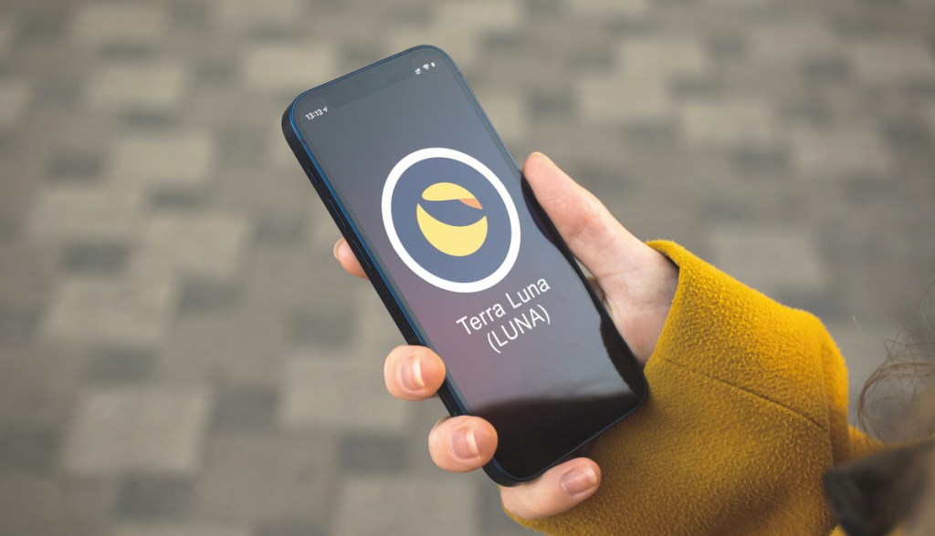 Imagem da matéria: Binance remove contratos perpétuos da Terra (LUNA) e muda níveis de alavancagem